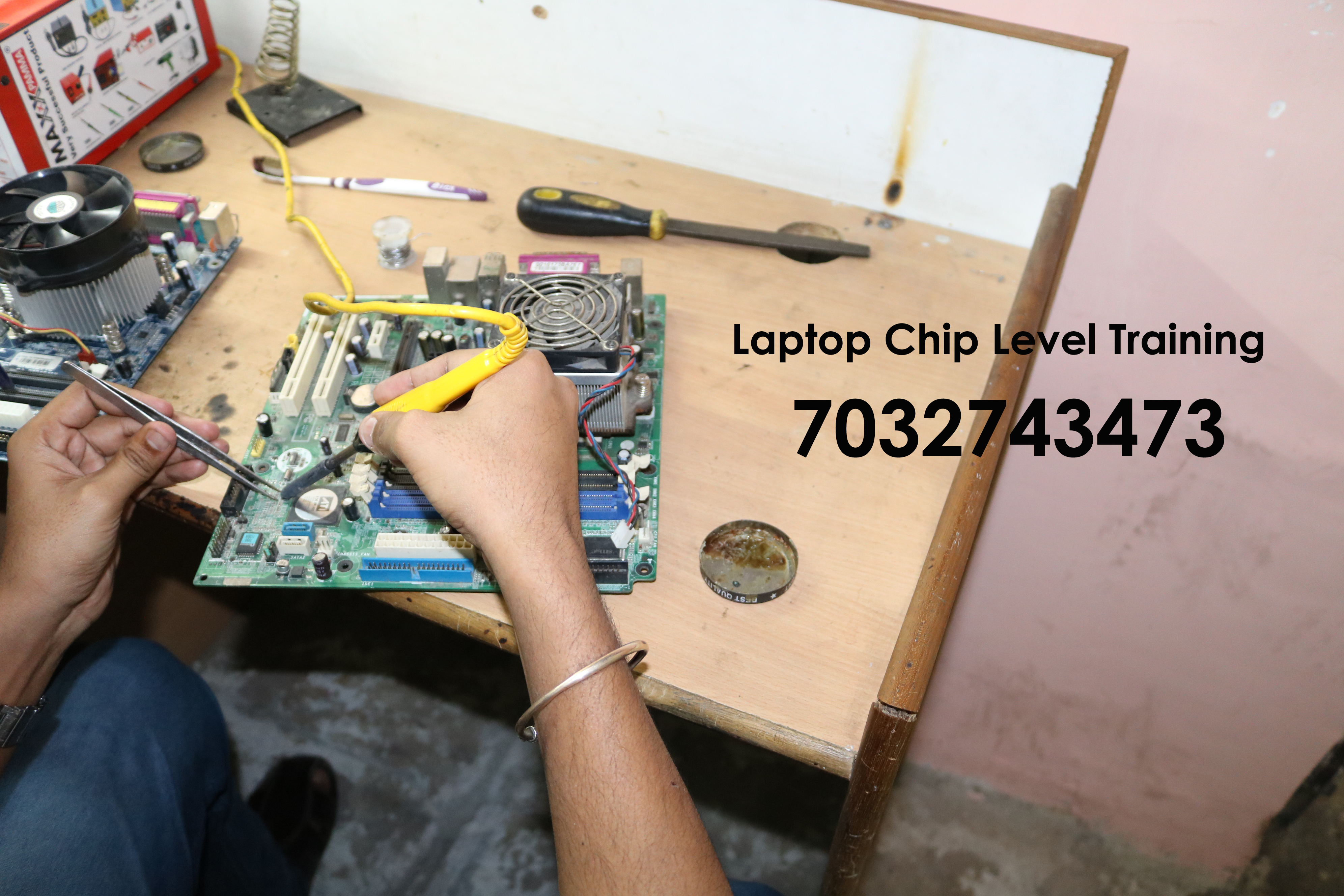 Laptop-Chip-Level-Training-in-Ameerpet